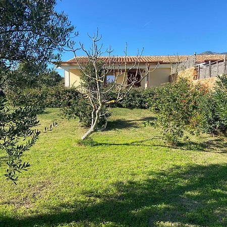 אורוסיי Villa Aratha מראה חיצוני תמונה