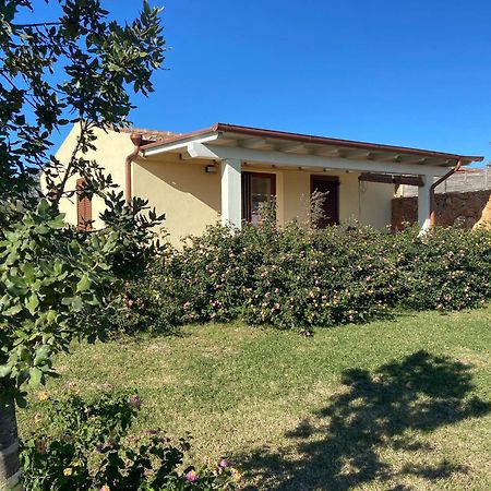 אורוסיי Villa Aratha מראה חיצוני תמונה